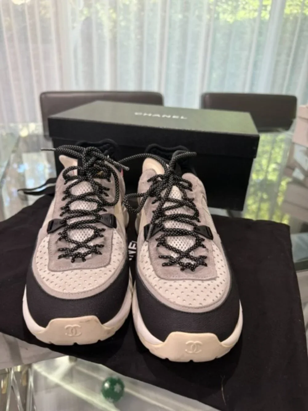 CHANEL Sneakers
